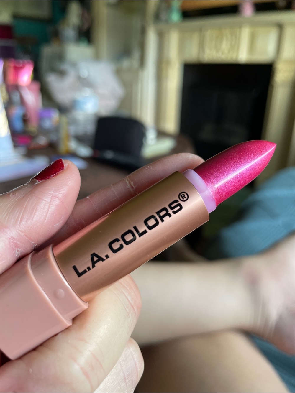 L.A. COLORS Shimmer Lipstick DUSTY ROSE